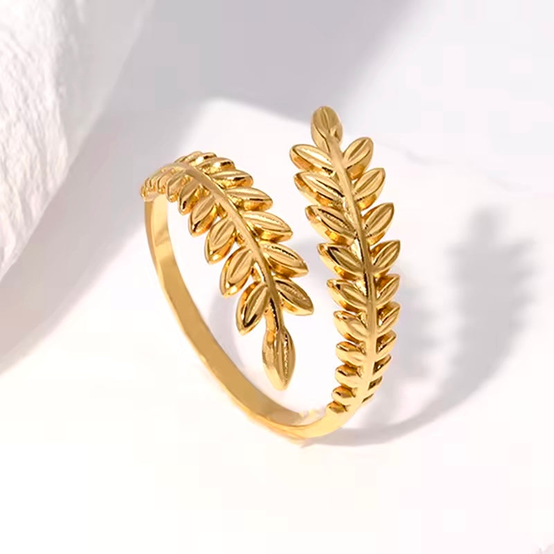 Flora ring 18k Gold Anti Tarnish
