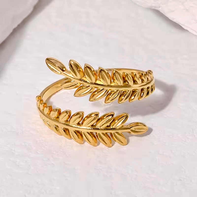 Flora ring 18k Gold Anti Tarnish - Main Image