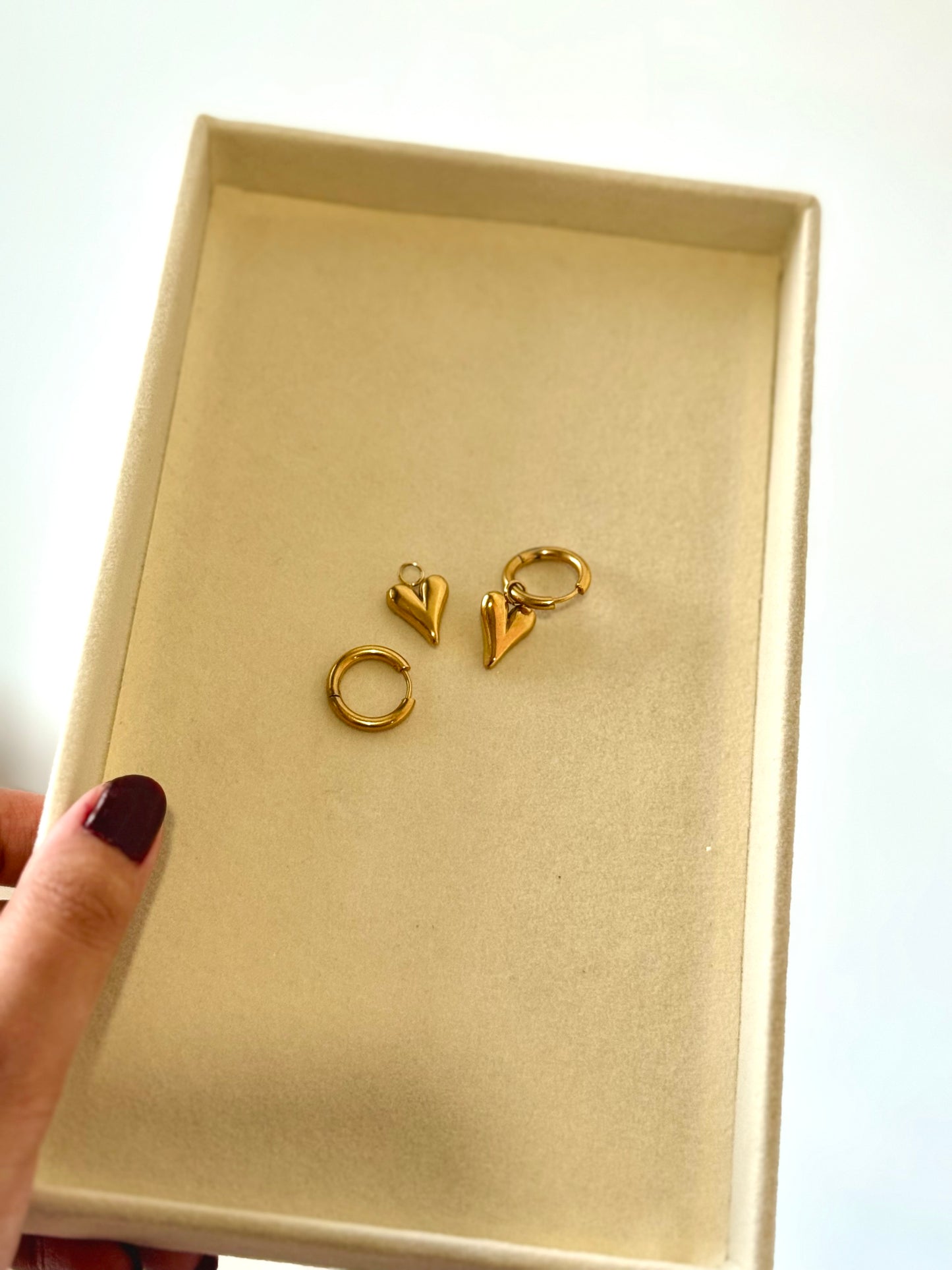 Ava Heart Necklace Earrings Set Anti Tarnish