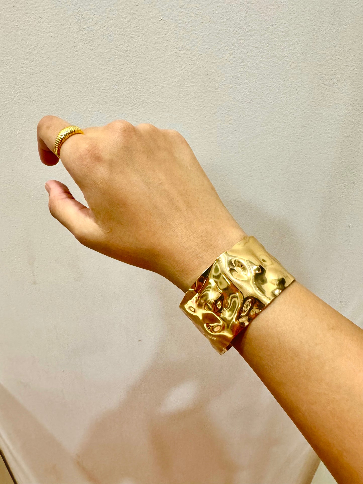 Jasmine Chunky cuff bracelet Anti Tarnish