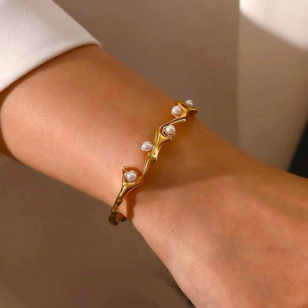 Sabrina Pearl kada Bracelet 18k Gold Anti Tarnish