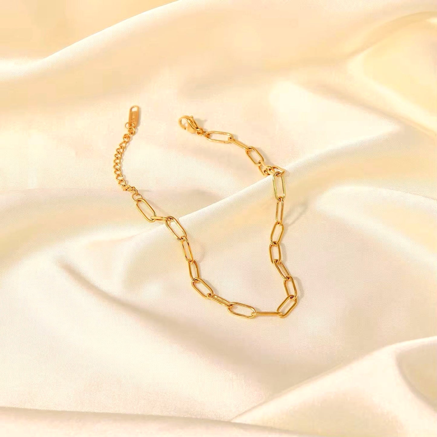 2 in 1 bracelet/ Anklet 18k Gold Anti Tarnish