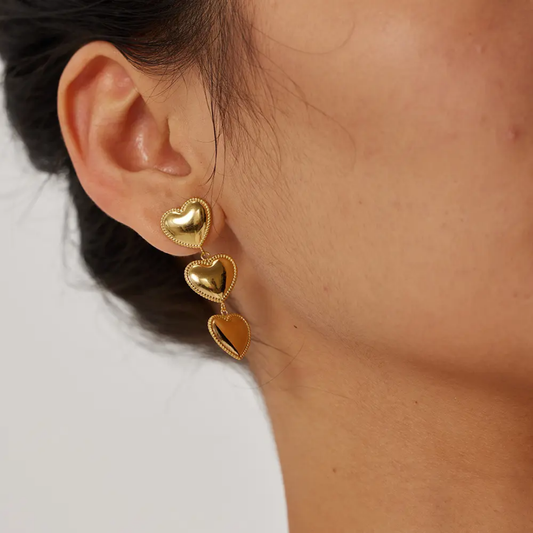 Gisele Heart dangling earrings