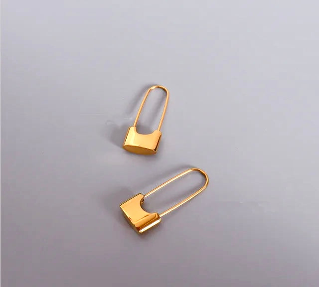 Pin earrings 18k Gold Anti Tarnish