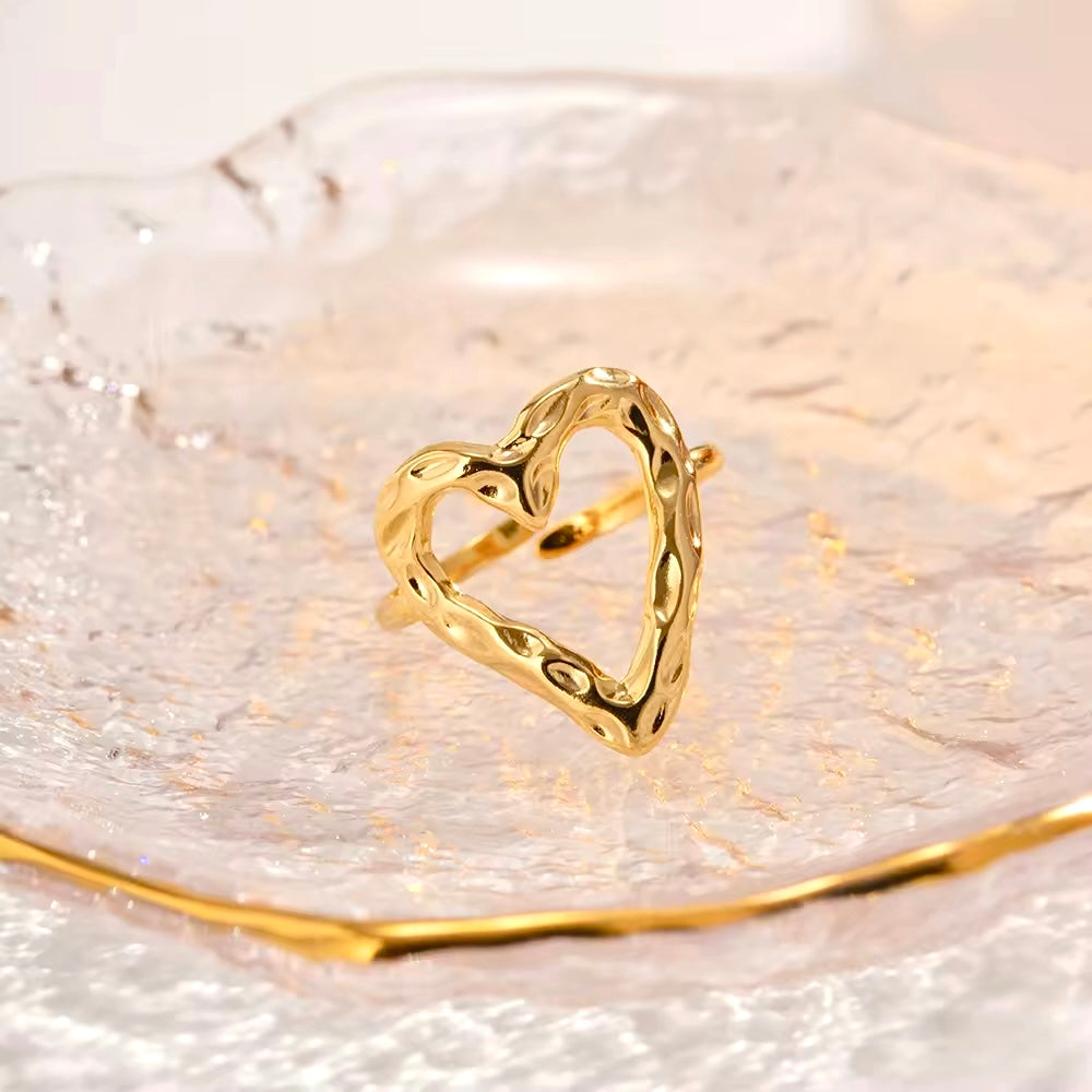 Wavey heart Ring 18k Gold Anti Tarnish