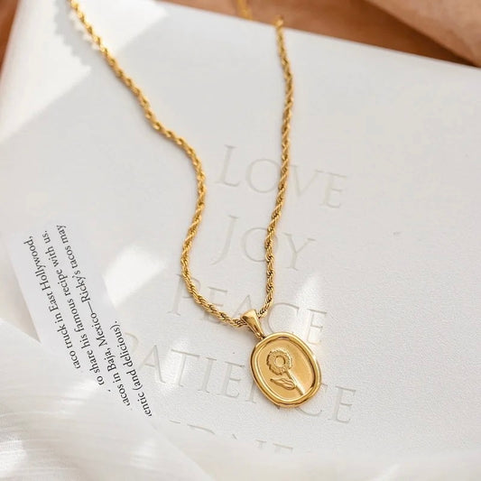 Rose pendant 18k Gold Anti Tarnish necklace