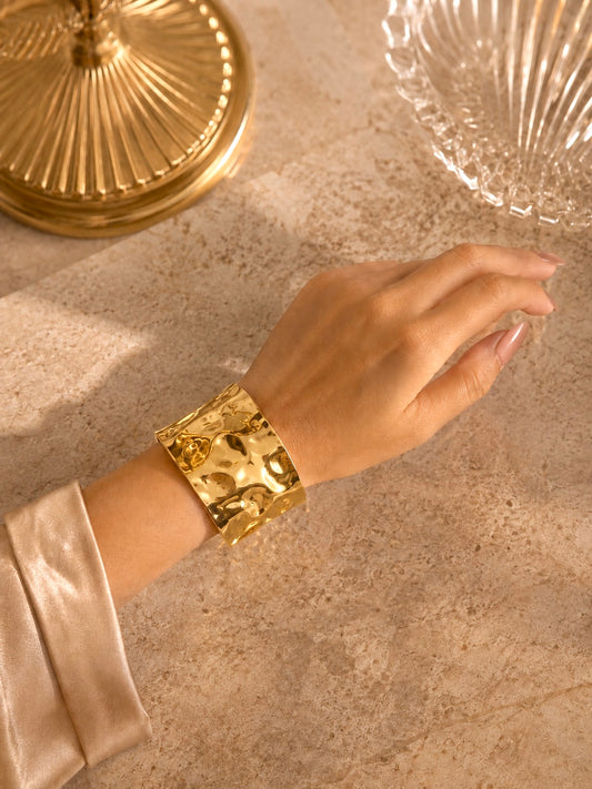 Jasmine Chunky cuff bracelet Anti Tarnish