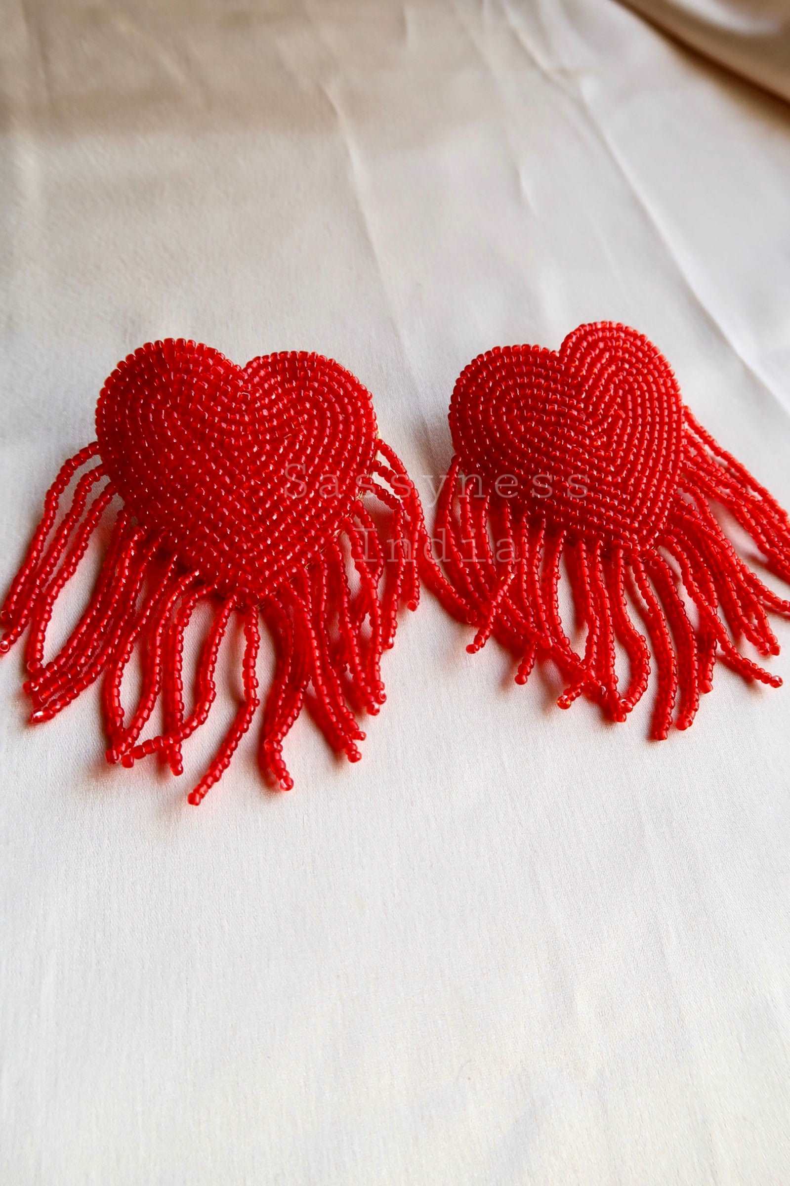 Love season - Handmade beaded red earrings